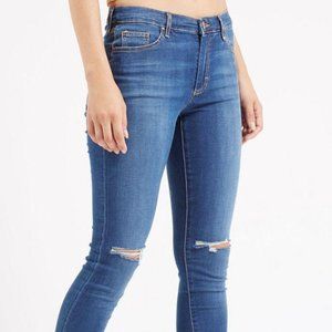 Topshop Moto Leigh Ripped Knee Jeans